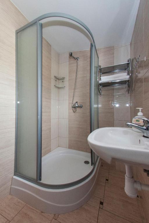 Dom Wczasowy Nadrzecze Bed & Breakfast Brok Bilik gambar